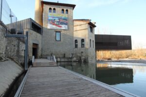 Instalaciones de la Escuela de Piragüismo Molino de Caparroso