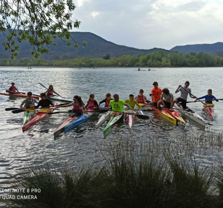 El equipo de infantiles y cadetes en el Campeonato de España en Banyoles