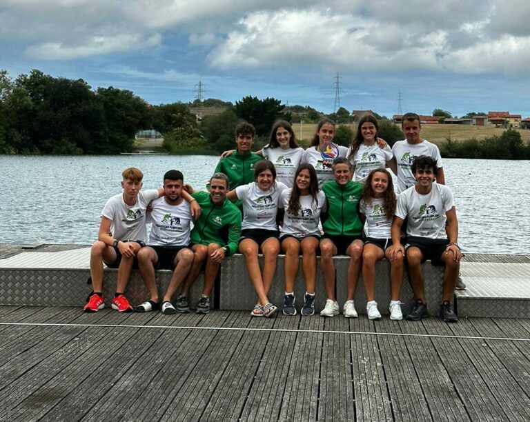 El Piragüismo Pamplona-Iruñea Piraguismoa terceros de la Liga Nacional Femenina Iberdrola de Ríos y Maratón y cuartos en la general
